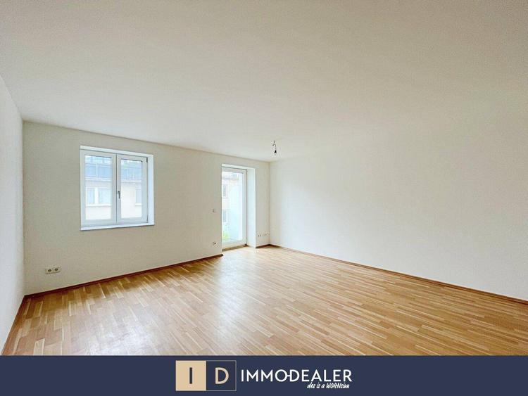 **U5 &amp; U2 VOR DER HAUSTÜR // SINGLES - PAARE - STUDENTEN - INVESTOREN // BARRIEREFREIE WOHNUNG MIT BALKON **