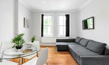 2 bedroom flat for sale in Glenshaw Mansions, SW9