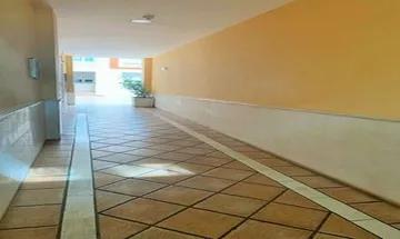 Piso en venta en Centro - Aranjuez de 2 habitaciones con balcón y aire acondicionado
