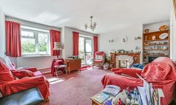 3 bedroom flat for sale in Lambeth Walk, Kennington, London, SE11