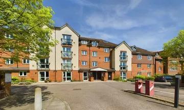 1 bedroom retirement property for sale in Foxley Lane, Purley, CR8