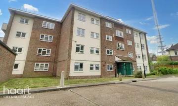 2 bedroom block of apartments for sale in Church Road, London, SE19