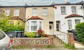 3 bedroom terraced house for sale in Northwood Road, Thornton Heath, CR7