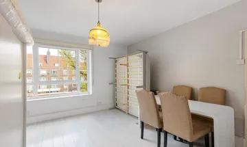 2 bedroom apartment for sale in Fairwall House, Glebe Estate, Peckham Road, SE5