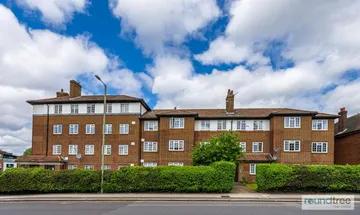 3 bedroom apartment for sale in Hendon Park Mansions, Hendon NW4