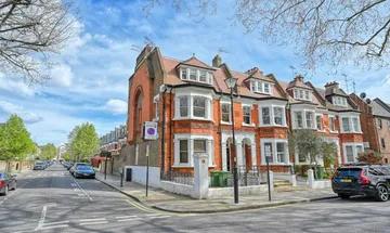 House for sale in Brook Green, London W6