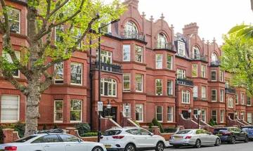 3 bedroom apartment for sale in Morshead Road, London, W9