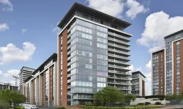 2 bedroom flat for sale in Ross Apartments, Seagull Lane, E16