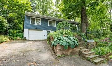 property for sale in 27 Prospect Ave