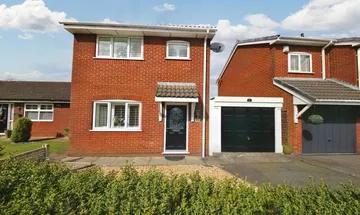 3 bedroom semi-detached house for sale in Burnaston Grove, Wigan, WN5