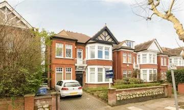 1 bedroom flat for sale in Dartmouth Road, Mapesbury Road, NW2