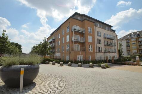 1 bedroom apartment for sale in Kew Apartments, West Drayton, UB7