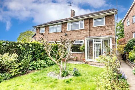3 bedroom semi-detached house for sale in Watson Road, Broomhill, S10