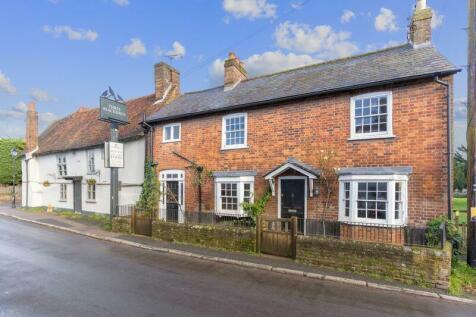 3 bedroom character property for sale in Trowley Hill Road, Flamstead, AL3