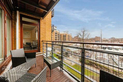 2 bedroom flat for sale in Star Place, Wapping, E1W