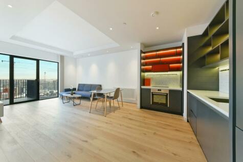 1 bedroom apartment for sale in Modena House, London City Island, London, E14