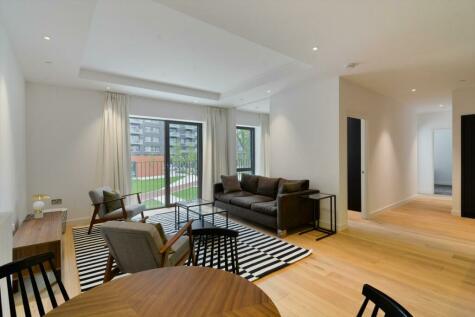 3 bedroom apartment for sale in Hercules House, London, E14