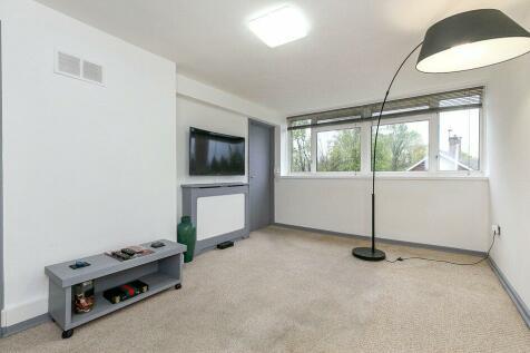 1 bedroom apartment for sale in Wingate Crescent, CROYDON, Surrey, CR0