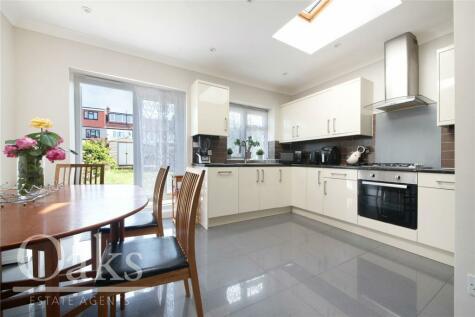 3 bedroom house for sale in St Olaves Walk, Streatham Vale, SW16
