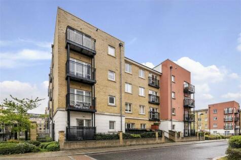 2 bedroom flat for sale in Candle Street, Mile End, E1
