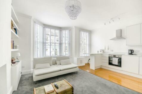 2 bedroom flat for sale in Epirus Road, Fulham, London, SW6