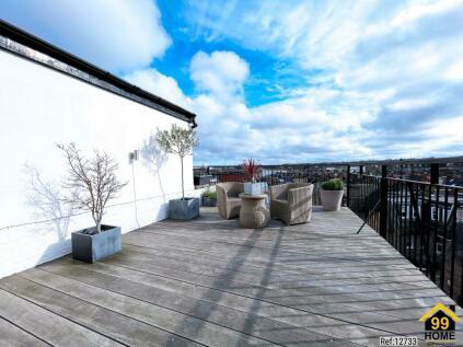 2 bedroom flat for sale in 139A Balham Hill, London, SW12