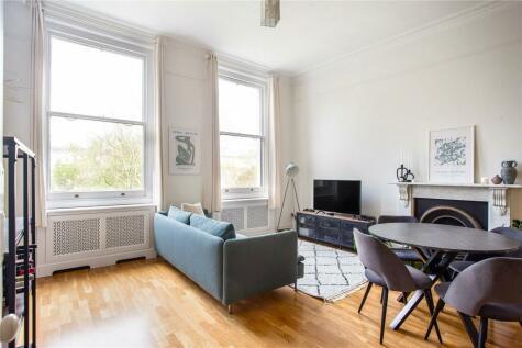 2 bedroom apartment for sale in Queen's Gate Gardens, South Kensington, London, SW7