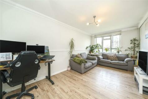 1 bedroom apartment for sale in Gorman Road, Woolwich, SE18