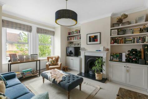 4 bedroom flat for sale in Tranmere Road, Earlsfield, London, SW18