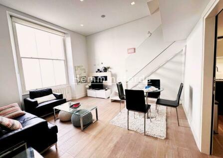 1 bedroom apartment for sale in Princes Square, London W2