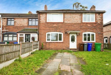 2 bedroom flat for sale in Cranwell Drive, Manchester, M19