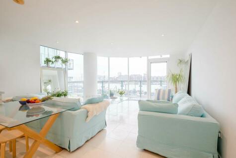 2 bedroom flat for sale in Wapping High Street, London, E1W