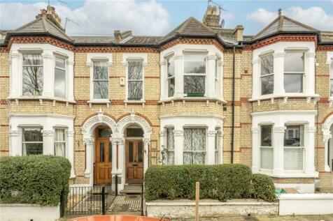 3 bedroom apartment for sale in Holmewood Gardens, London, SW2