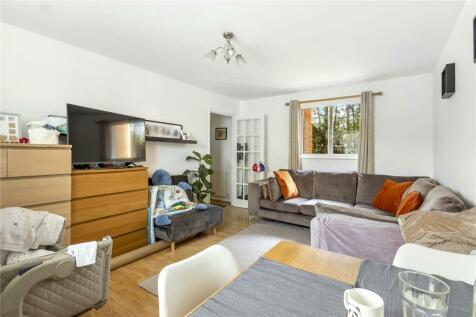 1 bedroom apartment for sale in Northcott Avenue, London, N22