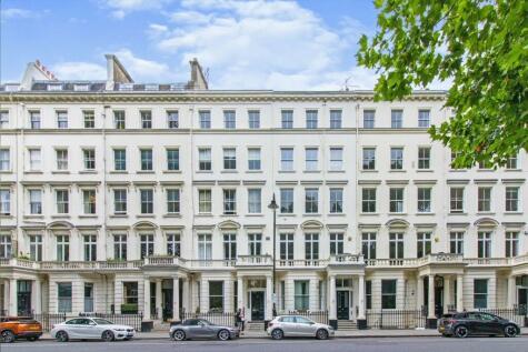 2 bedroom apartment for sale in Stanhope Gardens, SW7