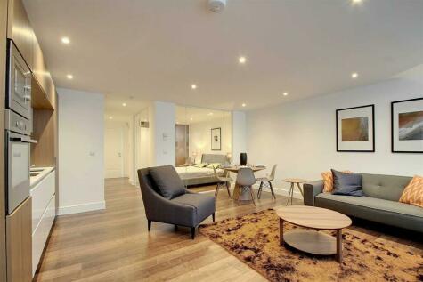 1 bedroom apartment for sale in Centre Heights, Finchley Road, London, NW3