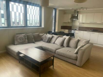 2 bedroom apartment for sale in Mann Island, Liverpool, L3