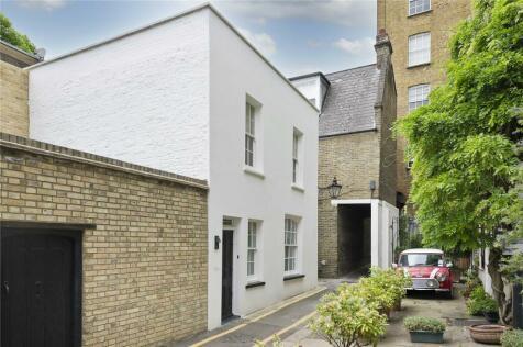2 bedroom end of terrace house for sale in Carmel Court, Holland Street, London, W8