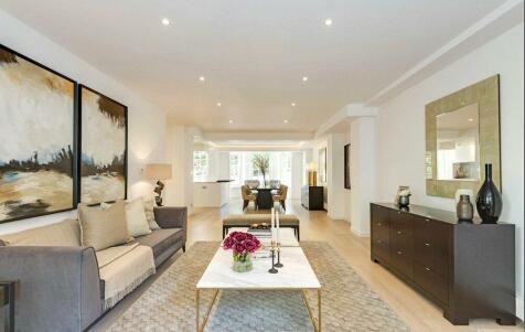 3 bedroom flat for sale in Circus Road, London, NW8