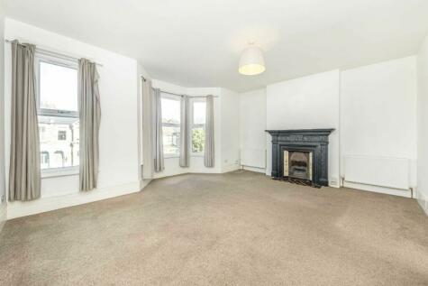 1 bedroom flat for sale in Friern Road, East Dulwich, SE22