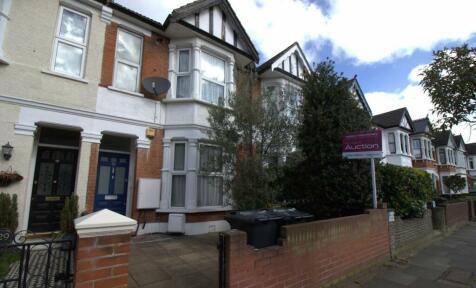 2 bedroom apartment for sale in 31A Harpenden Road, Wanstead, London, E12 5HL, E12