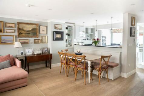 4 bedroom mews property for sale in Hortensia Road, London, SW10 0QT, SW10