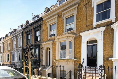 1 bedroom flat for sale in Tomlins Grove, Bow, London, E3