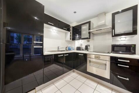 1 bedroom apartment for sale in Adriatic Apartments, 20 Western Gateway, London, E16