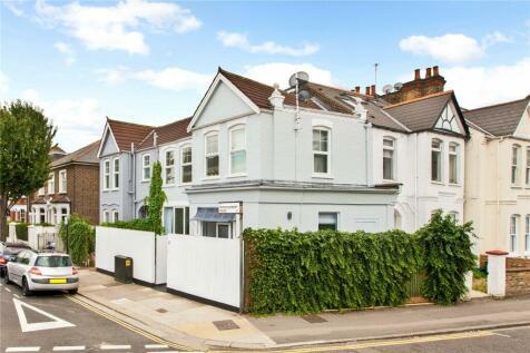 2 bedroom semi-detached house for sale in Montgomery Road, 
Chiswick, W4
