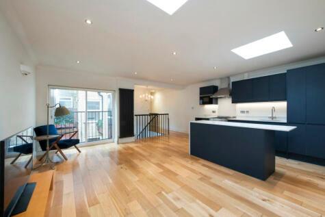 3 bedroom flat for sale in Shirland Road, 
Little Venice, W9
