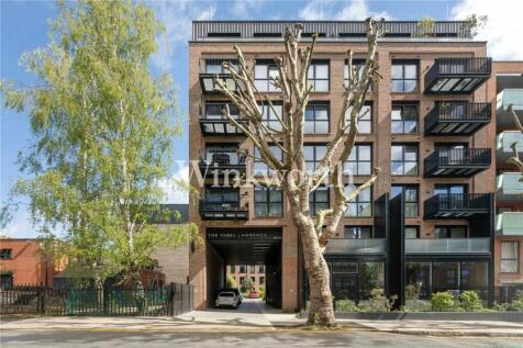1 bedroom apartment for sale in Lawrence Road, London, N15