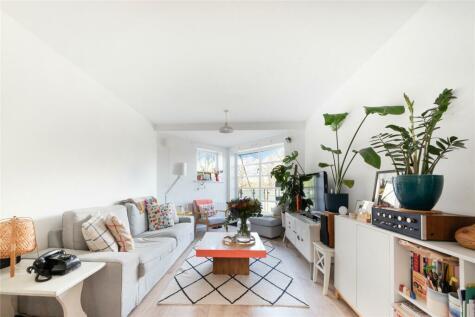 2 bedroom apartment for sale in Sycamore Avenue, Bow, London, E3