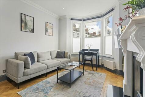 3 bedroom apartment for sale in Margravine Gardens, Hammersmith, London, W6