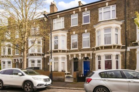 3 bedroom flat for sale in Glengarry Road,  East Dulwich, SE22